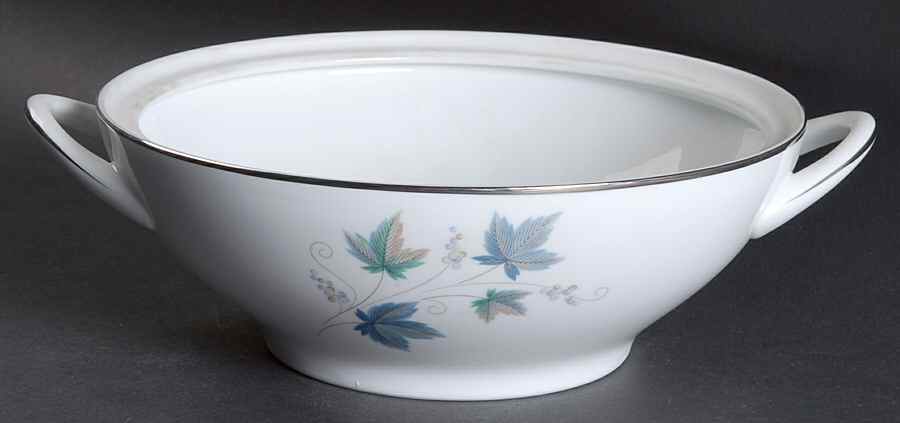 Vintage Round Vegetable No Lid by Noritake-1