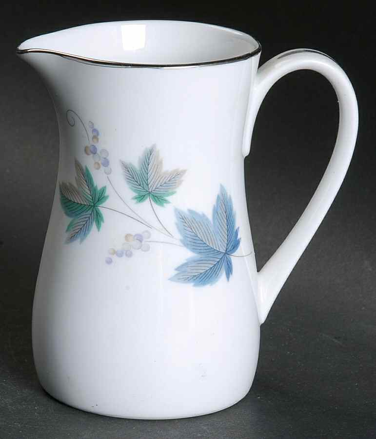 Vintage Creamer by Noritake-1