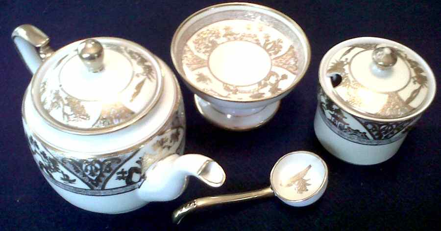 46754 Teapot & Lid by Noritake-1