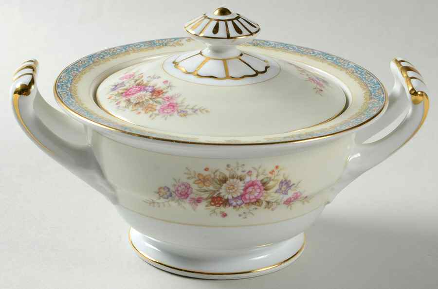 N915 Sugar Bowl & Lid by Noritake-1