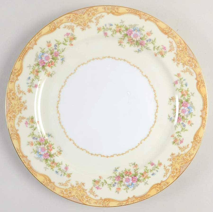 N916 Dinner Plate by Noritake-1