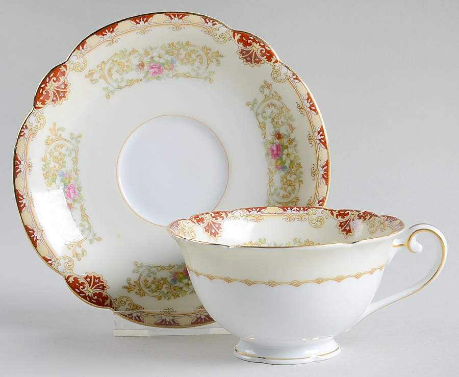 N927 Footed Cup & Saucer Set by Noritake-1