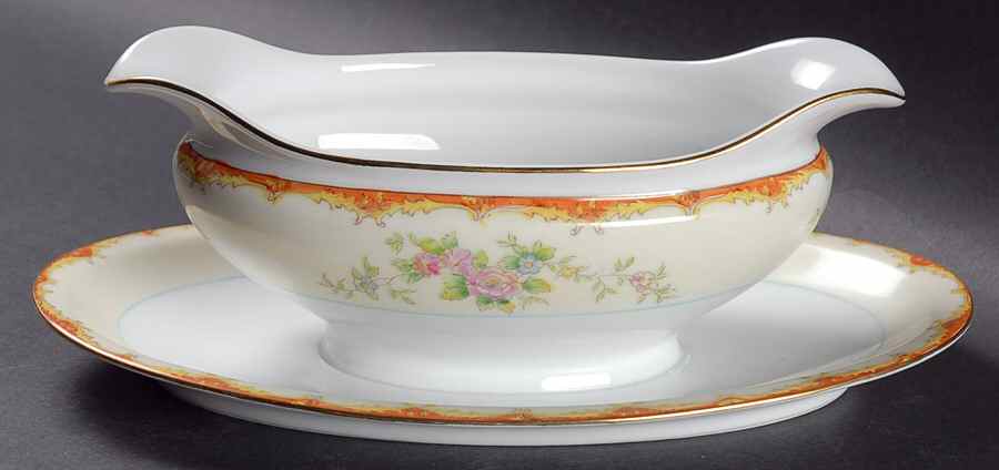 N949 Gravy Boat with Attached Underplate by Noritake-1