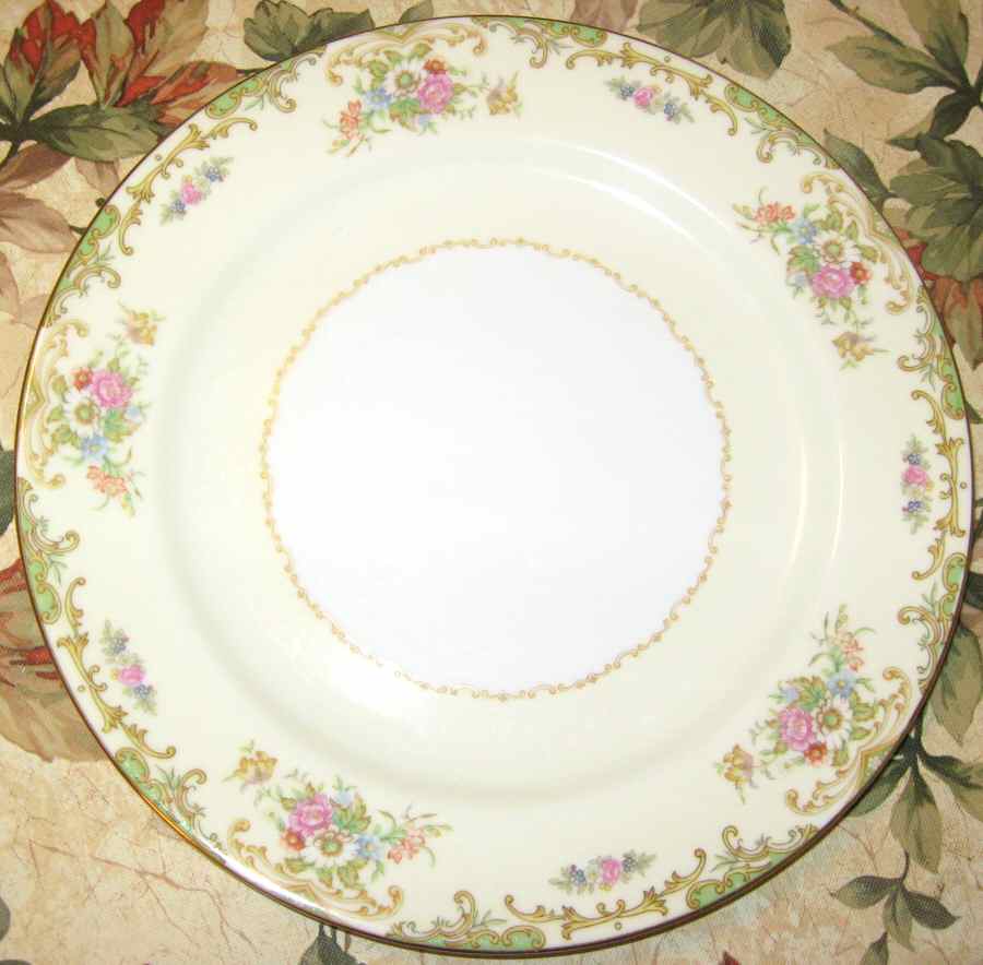 N950 Dinner Plate by Noritake-1
