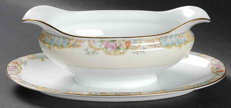 N954 Gravy Boat with Attached Underplate by Noritake-1