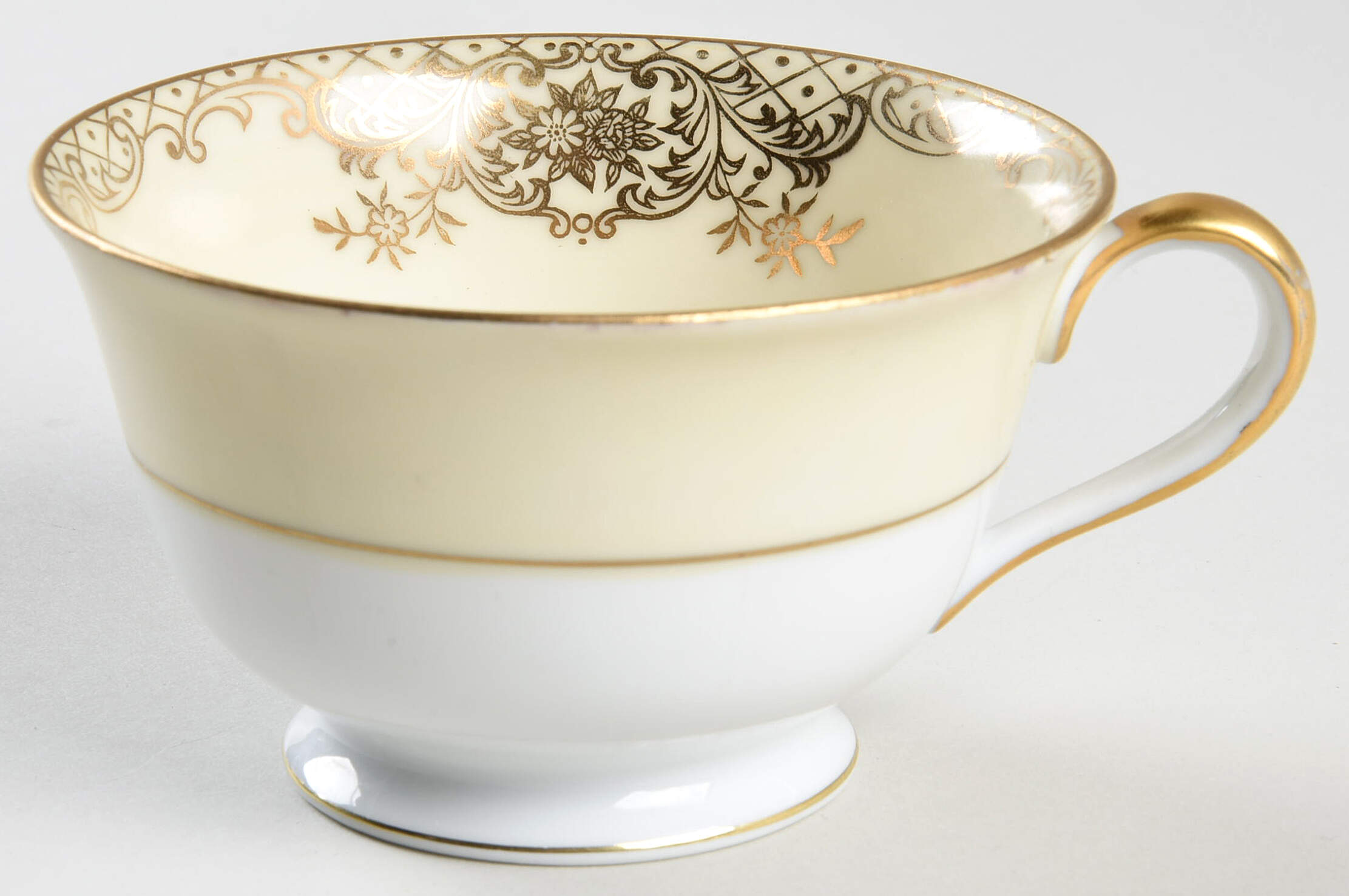N973 Footed Cup by Noritake-1