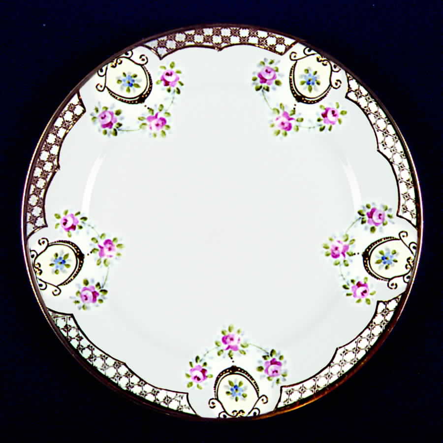 N985 Dinner Plate by Noritake-1