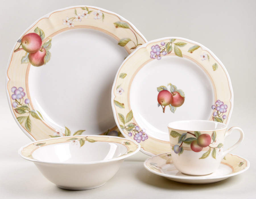 Fruit Canyon 5 Piece Place Setting by Noritake-1