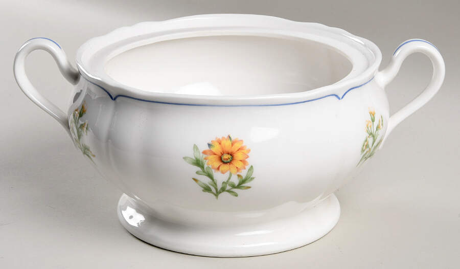 Sonoma Trellis Round Vegetable No Lid by Noritake-1