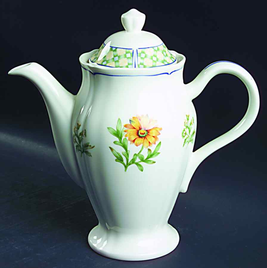 Sonoma Trellis Tea/Coffee Pot & Lid by Noritake-1