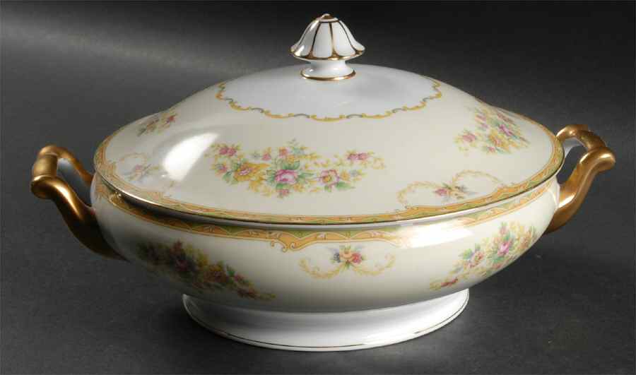 N1014 Round Covered Vegetable by Noritake-1
