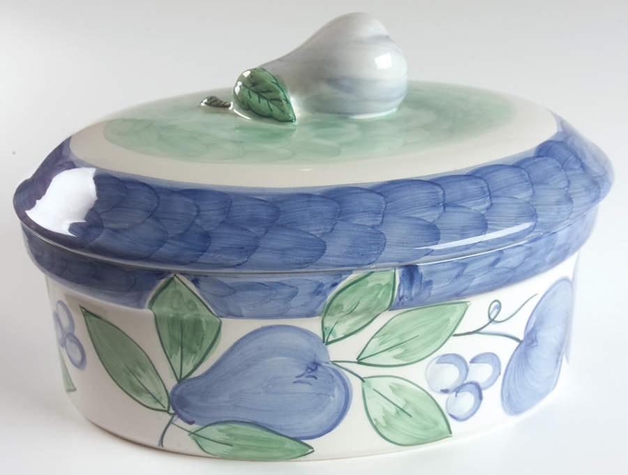 Moonlight  2.5 Quart Oval Covered Casserole by Nancy Calhoun-1