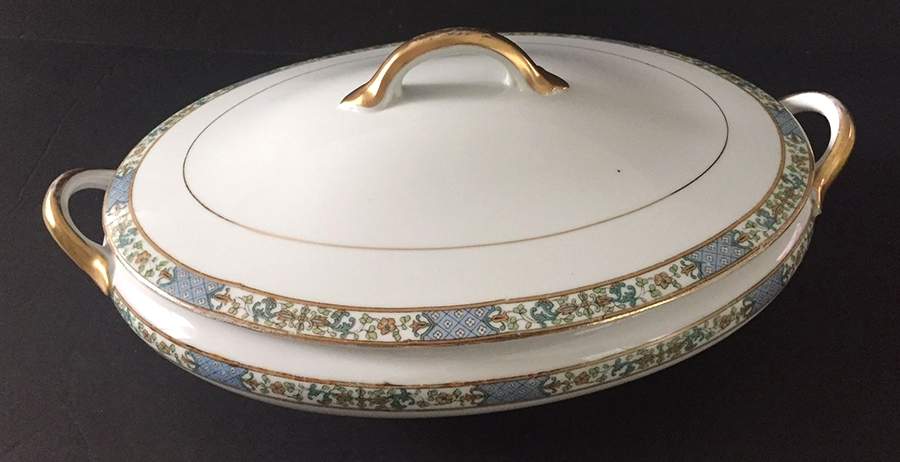 N1032 Oval Covered Vegetable by Noritake-1
