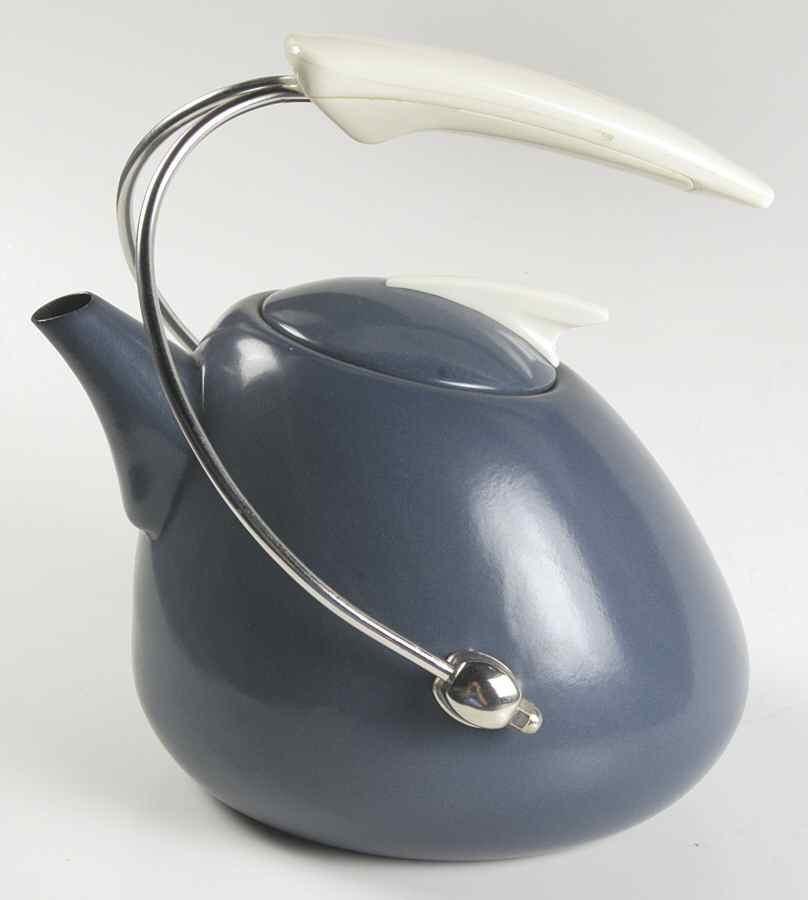 Colorwave Blue Metal Kettle & Lid by Noritake-1