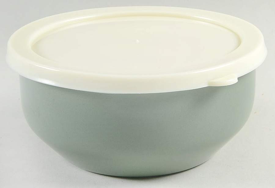 Colorwave Gray 5 3/4" Metal Bowl & Plastic Lid by Noritake-1