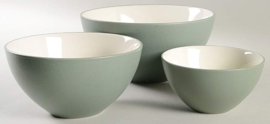 Colorwave Green Mixing Bowl Set (MB10, MB7, MB6) by Noritake-1