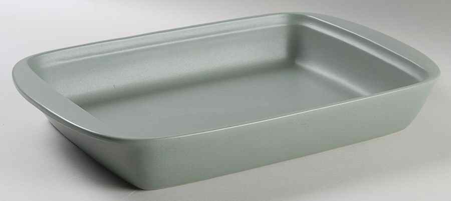 Colorwave Green 15" Rectangular Baker by Noritake-1