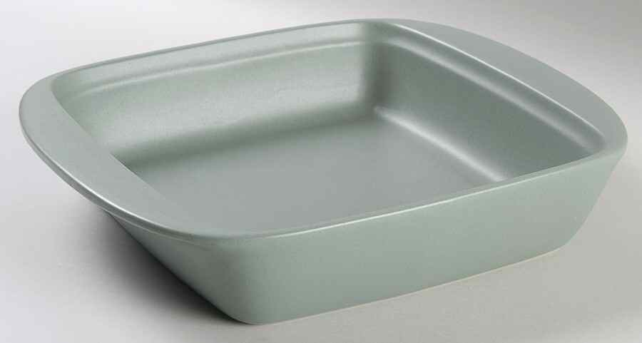 Colorwave Green 11" Square Baker by Noritake-1