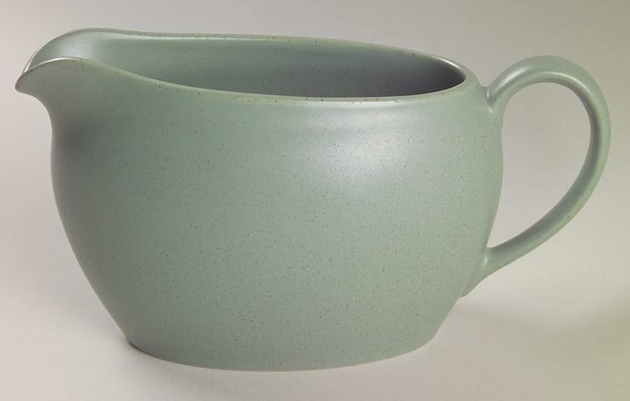 Colorwave Green Gravy Boat by Noritake-1