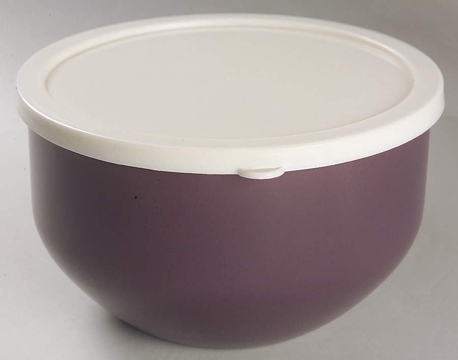 Colorwave Purple 7 3/4" Metal Bowl W/Plastic Lid by Noritake-1