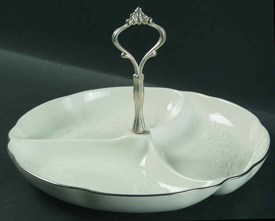 Halls of Ivy Platinum 3-Part Relish by Noritake-1