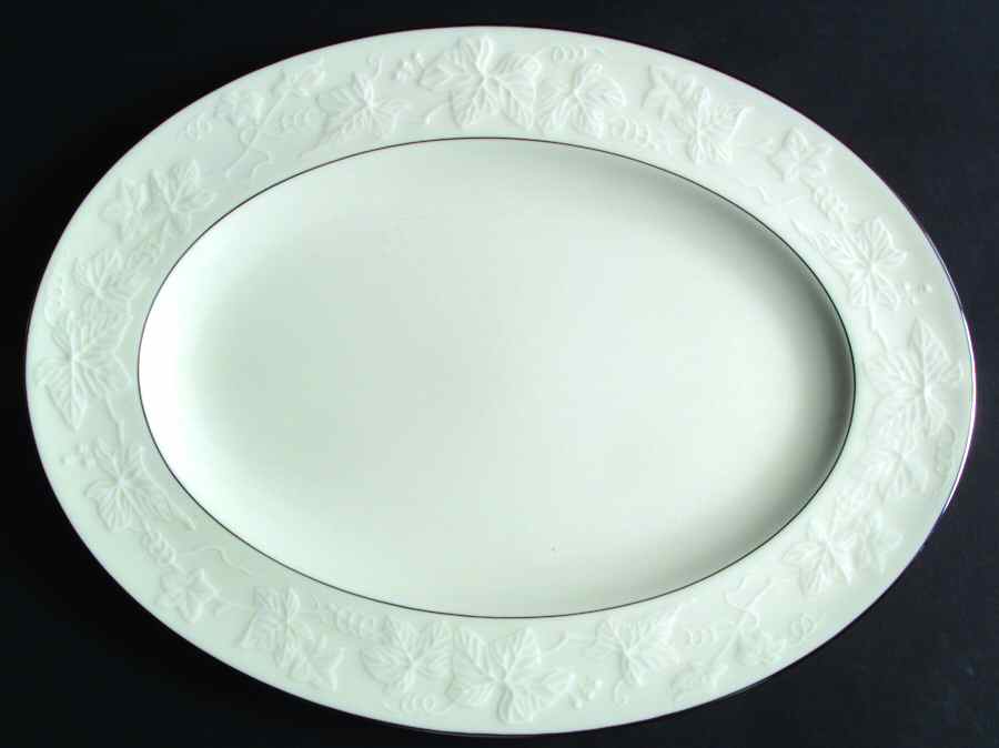 Halls of Ivy Platinum 16" Oval Serving Platter by Noritake-1