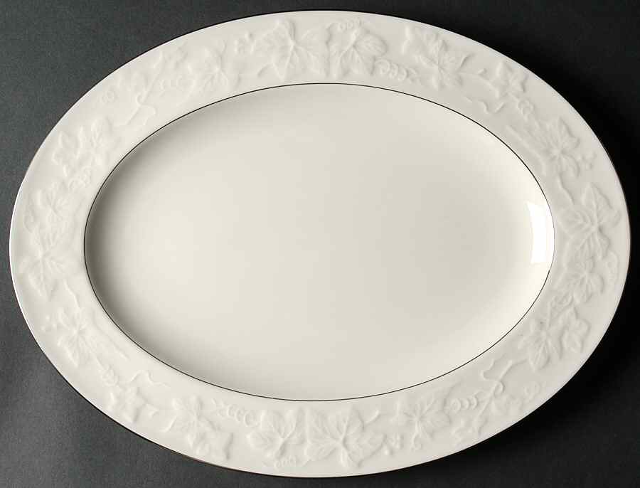 Halls of Ivy Platinum 14" Oval Serving Platter by Noritake-1
