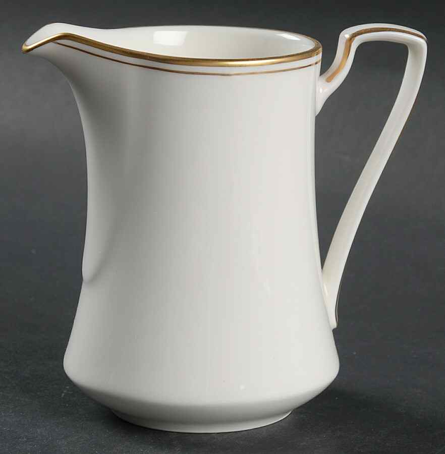 Golden Traditions Creamer by Noritake-1