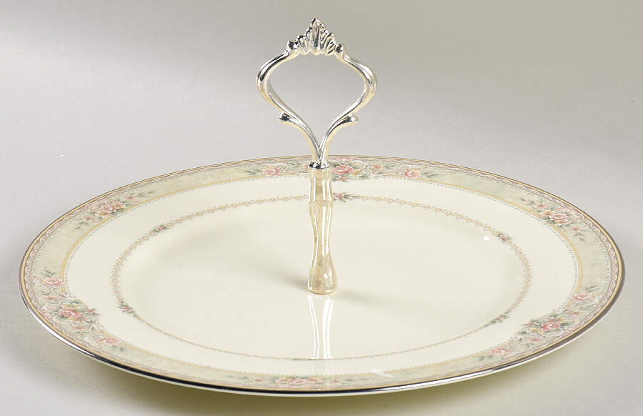 Newcastle Round Serving Plate with Handle (DP) by Noritake-1