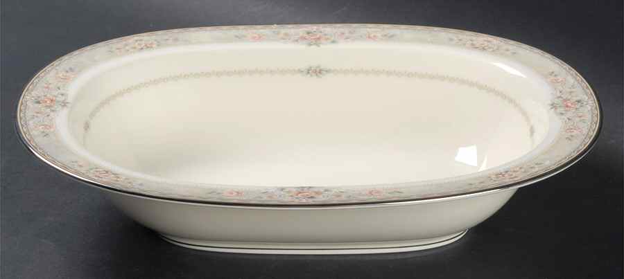 Newcastle 10" Oval Vegetable Bowl by Noritake-1