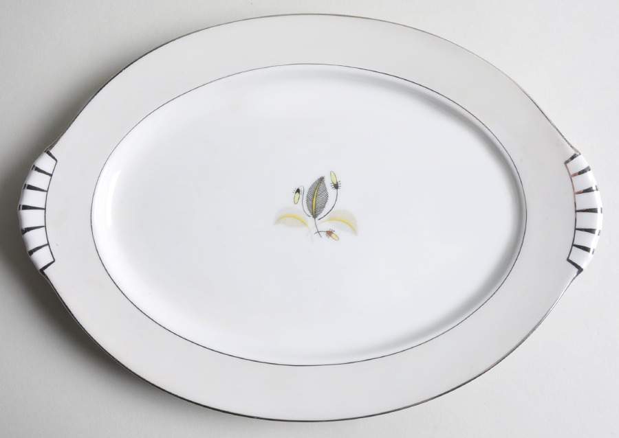 Linda 12" Oval Serving Platter by Narumi-1