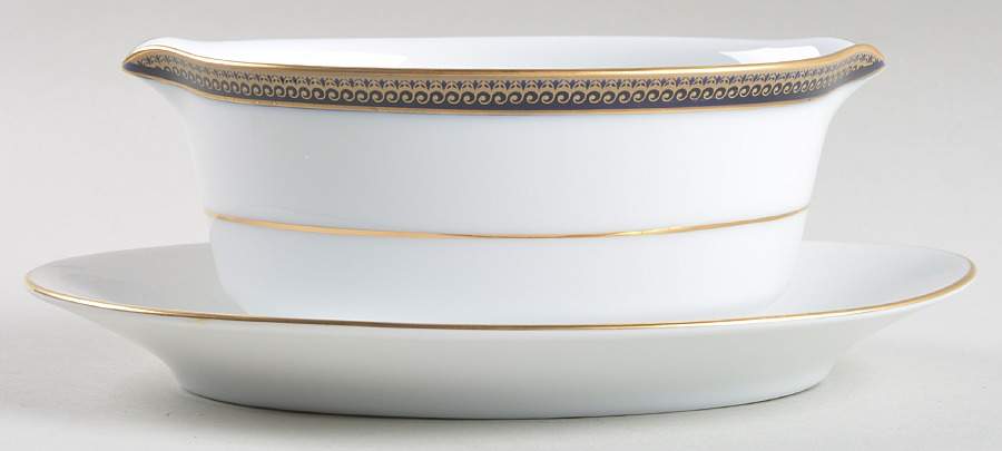 P561 Gravy Boat with Attached Underplate by Noritake-1
