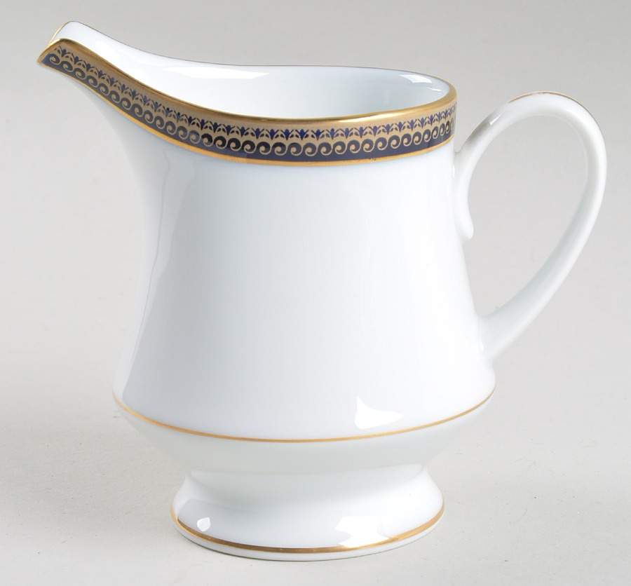 P561 Creamer by Noritake-1