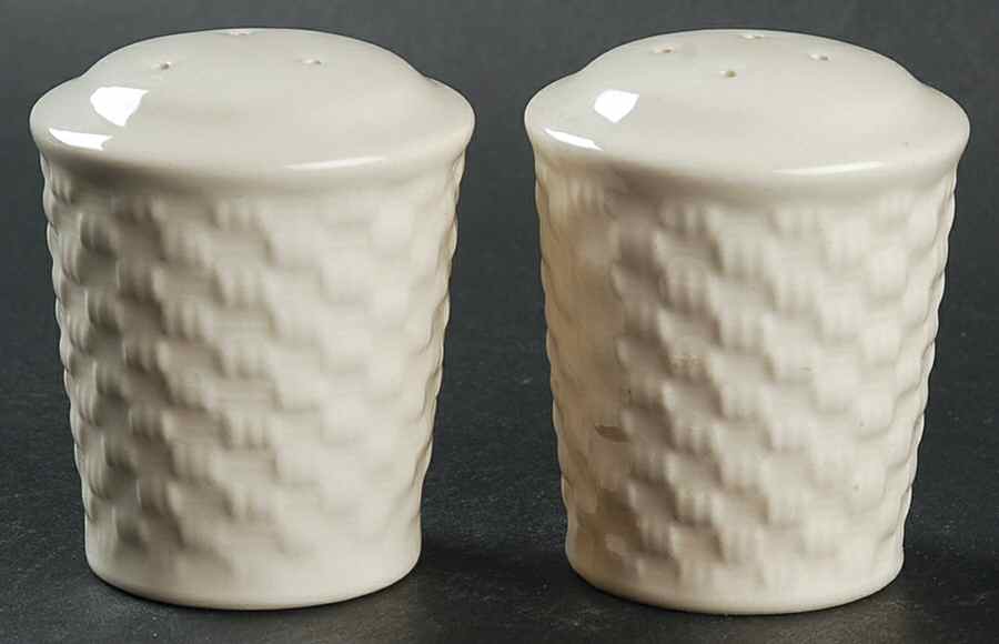 Rattan Salt & Pepper Set by Nautica-1