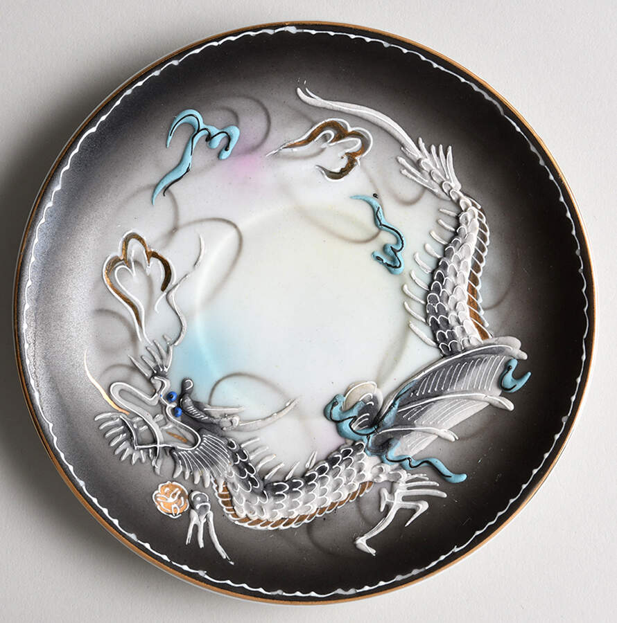 MIB5 Saucer by Mitsu-Boshi (Japan)-1