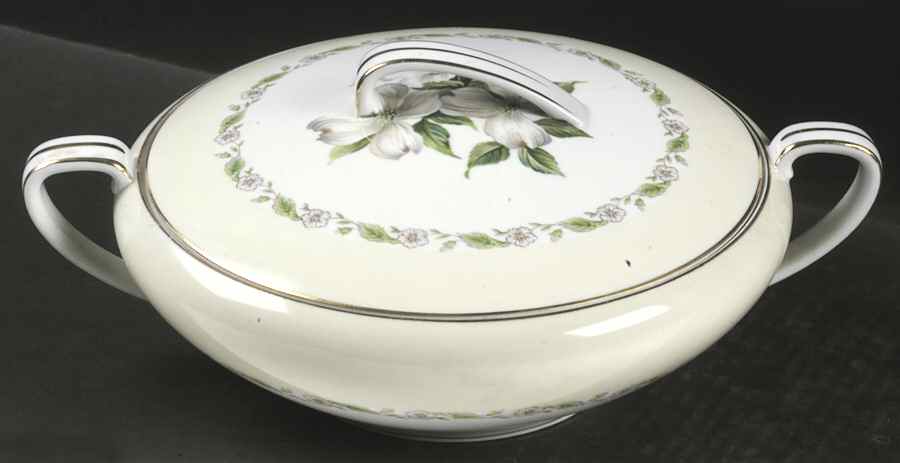 N1076 Round Covered Vegetable by Noritake-1