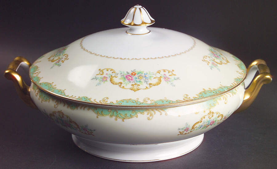 N1087 Round Covered Vegetable by Noritake-1
