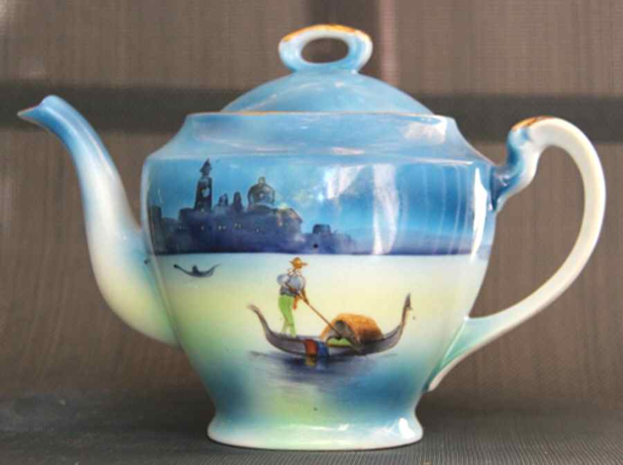 N1096 Teapot & Lid by Noritake-1