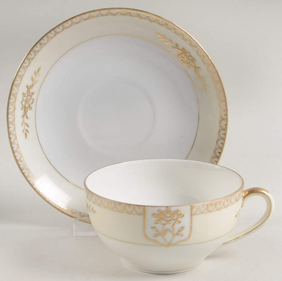 N1097 Flat Cup & Saucer Set by Noritake-1