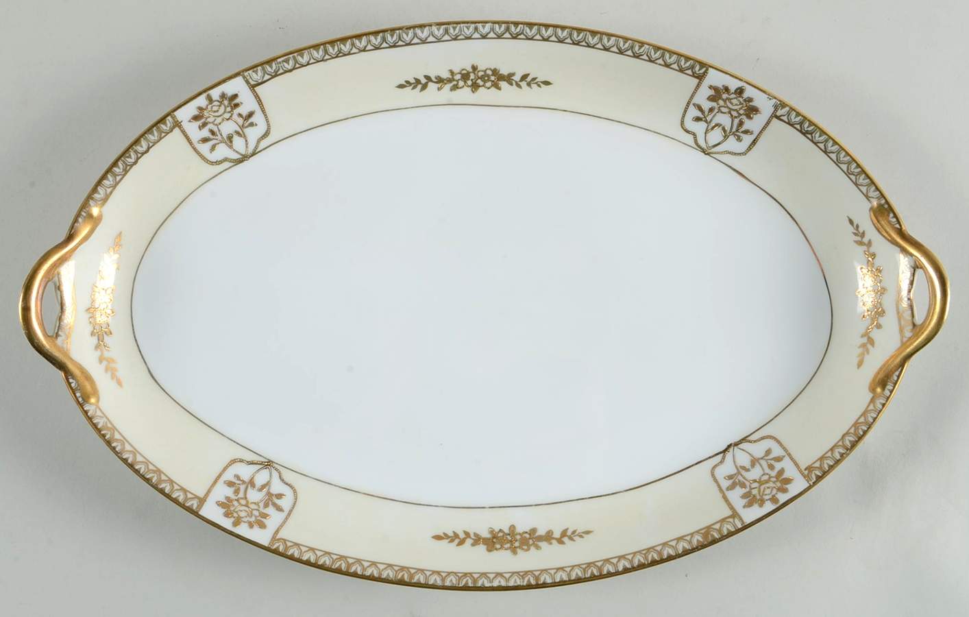 N1097 14" Oval Serving Platter by Noritake-1