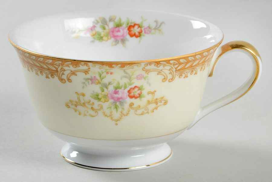 N1101 Footed Cup by Noritake-1