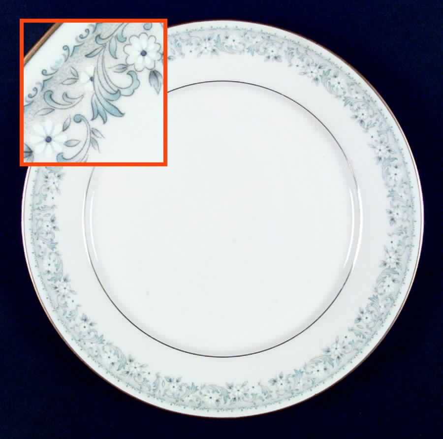 3-756 Dinner Plate by Noritake-1