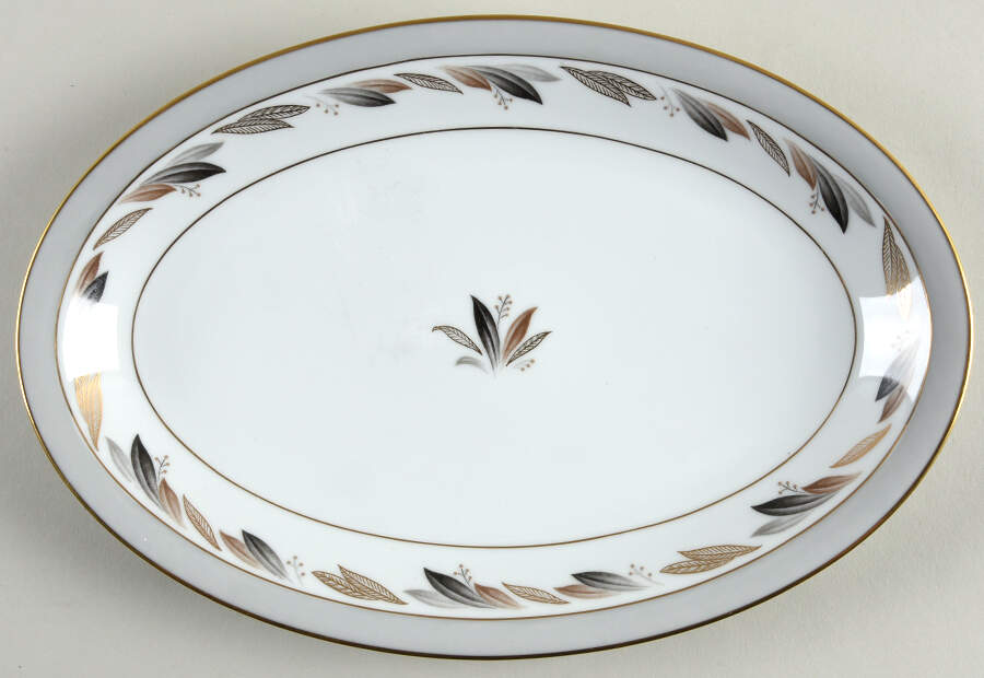5597 12" Oval Serving Platter by Noritake-1