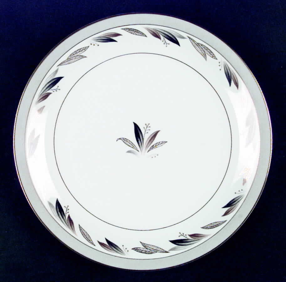 5597 Dinner Plate by Noritake-1