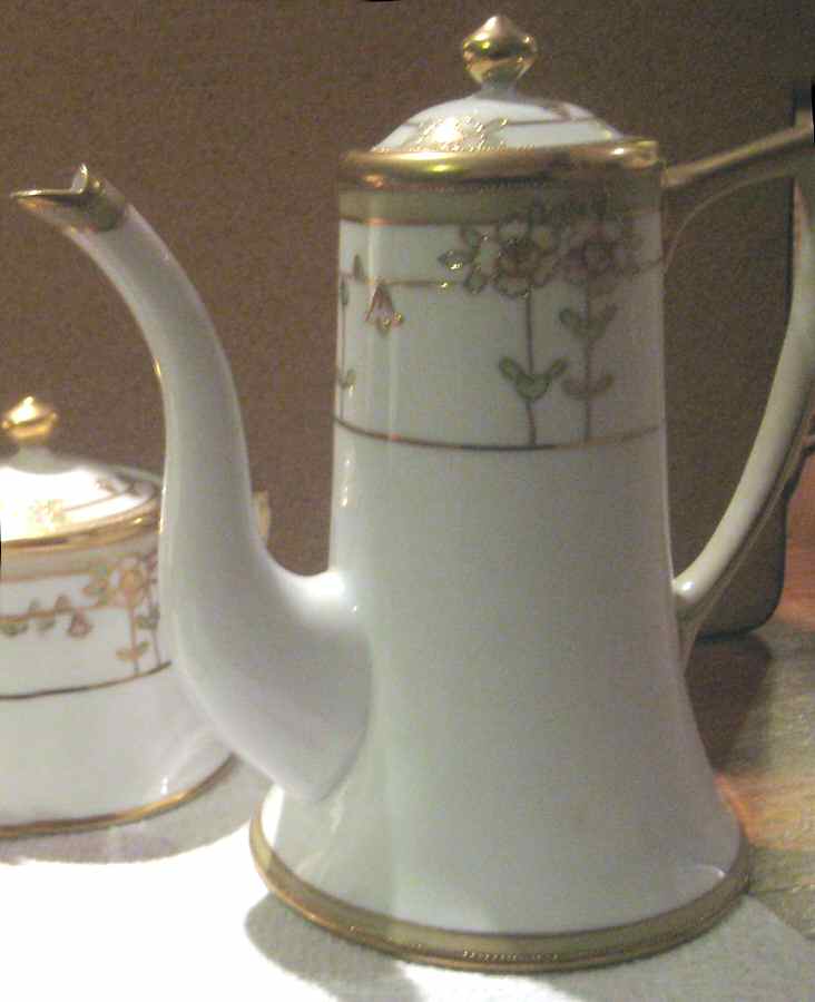 N1141 Coffee Pot & Lid by Noritake-1
