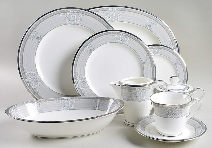 Madison Court 45 Piece Starter Set by Noritake-1
