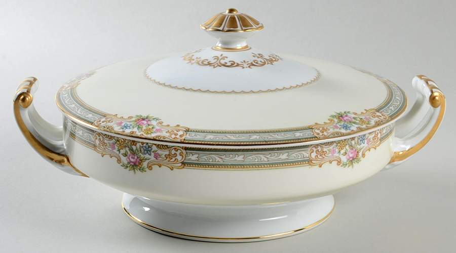 Lynbrook (4724 & NO #) Round Covered Vegetable by Noritake-1