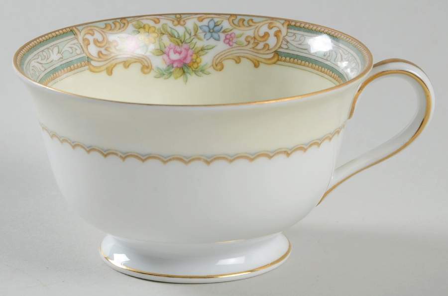Lynbrook (4724 & NO #) Footed Cup by Noritake-1