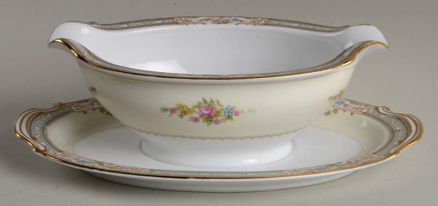 Lynbrook (4724 & NO #) Gravy Boat with Attached Underplate by Noritake-1