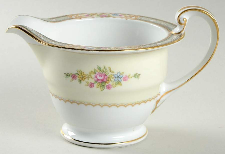 Lynbrook (4724 & NO #) Creamer by Noritake-1